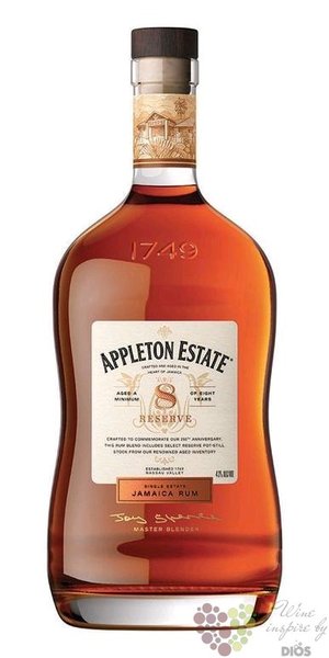 Appleton Estate  Reserve  aged 8 years Jamaican rum 43% vol.  0.70 l