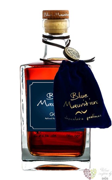 Blue Mauritius  Gold with two pralines pouch  aged rum of Mauritius 40% vol.  0.70 l