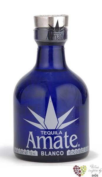 Amate  Blanco  100% of Blue agave Mexican tequila 40% vol.   0.05 l
