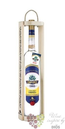 Borovika  Juniperus original  wood box Slovak brandy by Old Herold distillery  40% vol. 1.50 l