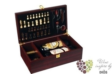 Wood box  Mahagon  for 2 bottles of wine with chess and accessory set