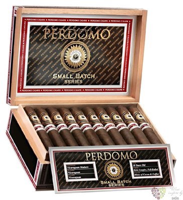 Perdomo Reserve Small batch Half  Corona Maduro  Nicaraguan cigars
