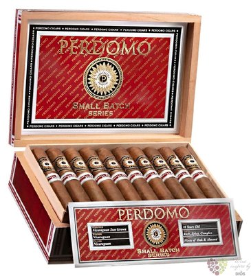 Perdomo Reserve Small batch Half  Corona Sun Grown  Nicaraguan cigars