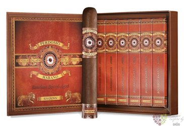 Perdomo Nicaragua Bourbon Barrel Aged  Epicure Sun Grown Gift Set  Nicaraguan cigars