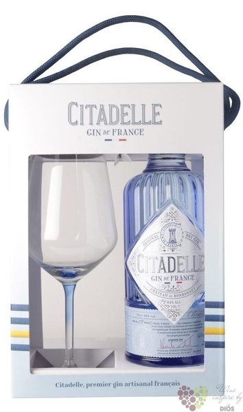 Citadelle premium glass set of French Dry gin 44% vol.  0.70 l