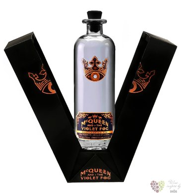 McQueen and the Violet Fog luxury gift box Brazilian gin Bumbu rum co. 40% vol.  0.70 l