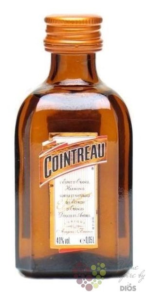 Cointreau premium French orange liqueur 40% vol.    0.05 l