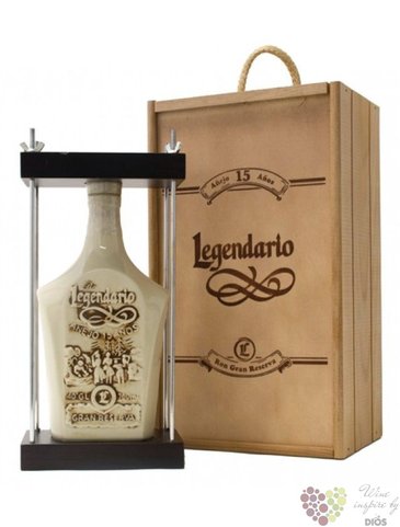 Legendario  Grand Reserva  aged 15 years ceramic decanter Cuban rum 40% vol. 0.70 l