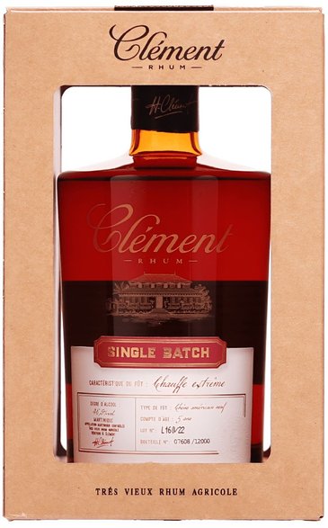 Clement Single Batch  Chauffe Extreme  Martinique rum  46.7% vol.   0.50 l