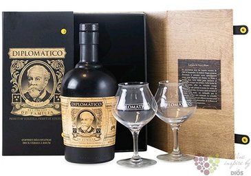 Diplomatico  Seleccin de Familia  glass set aged Venezuelan rum 43% vol.  0.70 l