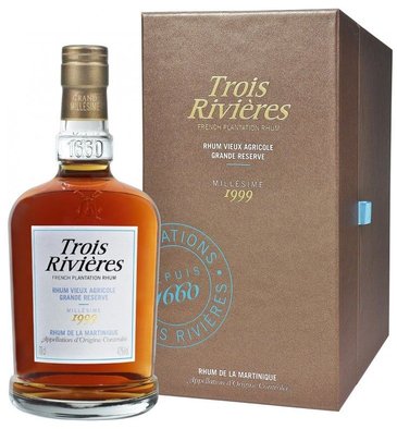 Trois Rivieres  Millsime 1999  aged Martinique rum 42% vol.  0.70 l