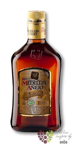 Medellin „ Aňejo ” aged 3 years Colombian rum 37.5% vol.    1.00 l