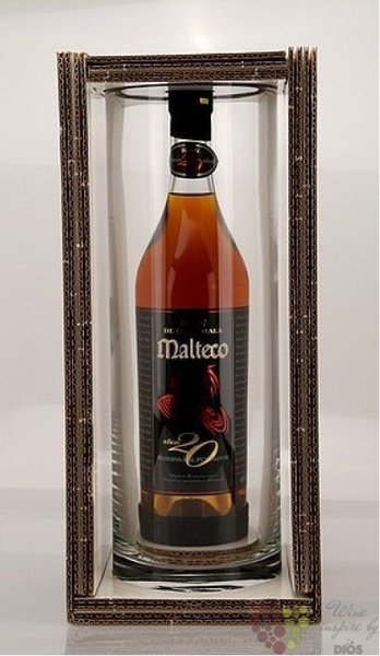 Malteco reserva  del Fundador  aged 20 years Cristall set rum of Guatemala 41% vol.  0.70 l