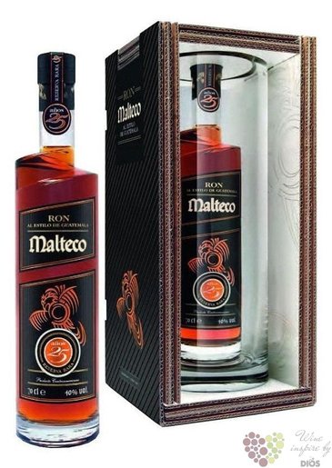Malteco reserva  Rara  aged 25 years rum of Guatemala 40% vol.  0.70 l