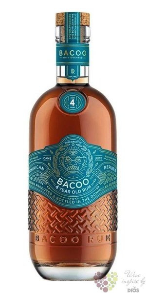Bacoo aged 4 years Dominican rum 40% vol.  0.70 l