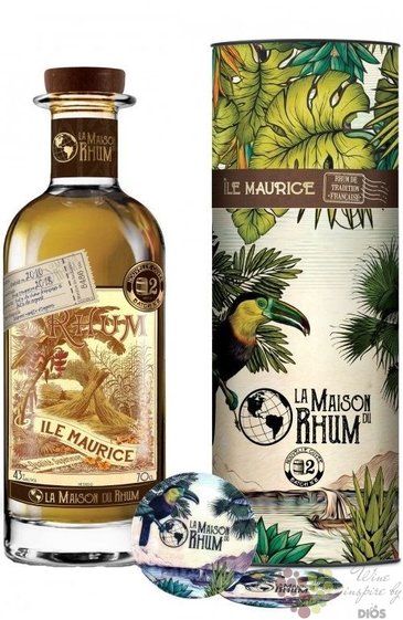 la Maison du Rhum II. 2015  Martinque  La Mauny  aged Dominican rum 42% vol.  0.70 l