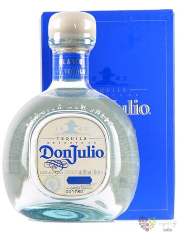 Reserva de Don Julio  Blanco  100% of Blue gift box agave Mexican tequila 38% vol.0.70l