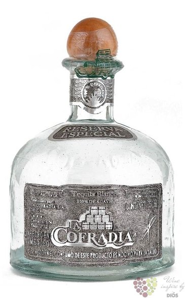 la Cofradia blanco  Reserva especial  100% of Blue agave Mexican tequila 38% vol.  0.70 l