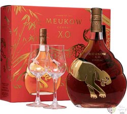 Meukow  XO  glass set Cognac Aoc 40% vol.  0.70 l