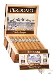 Perdomo Lot 23  Gordito Connecticut  Nicaraguan cigars