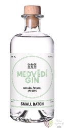 Garage 22 „ Medvědí česnek ” craft Bohemian gin 42% vol.  0.50 l