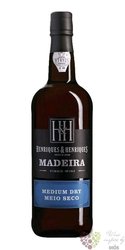 Henriques &amp; Henriques  Medium dry  aged 3 years vinho Madeira Do 19% vol. 0.75 l