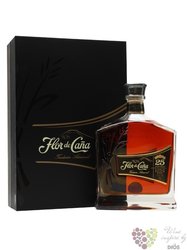 Flor de Caa slow aged 25 years Nicaraguan rum 40% vol.  0.70 l