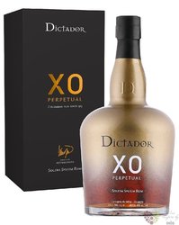 Dictador XO  Perpetual  aged Colombian rum 40% vol.  0.70 l
