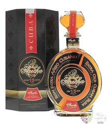 Arecha „ Extra aňejo 15 aňos ” aged Cuban rum 38% vol.  0.70 l