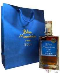 Blue Mauritius  Gold gift set  flavored Mauritian rum 40% vol.  0.70 l
