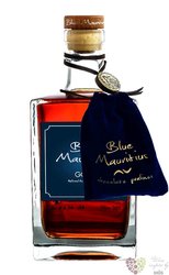 Blue Mauritius „ Gold with two pralines pouch ” aged rum of Mauritius 40% vol.  0.70 l
