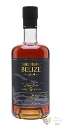 Cane Island single estate  Travellers  aged 9 years rum of Belize 43% vol.  0.70 l