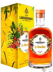 Domaine de Labourdonnais  Amlia  aged Mauritian rum 40% vol.  0.70 l
