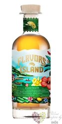 Flavors Island „ Anana Beach ” flavored Caribbean rum 40% vol.  0.70 l