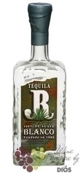 JR  Blanco  100% of Blue agave Mexican tequila 40% vol.      0.70 l