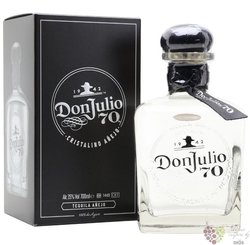 Don Julio „ 1942 Cristalino Anějo 70 anni.” Blue agave Mexican tequila 35% vol.0.70 l