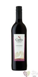 Zinfandel „ Family vineyards ” 2011 Central valley Ava Ernest &amp; Julio Gallo    0.75 l