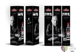 Sobieski  Red  glass pack Bruce Willis plain Polish vodka 40% vol.  0.70 l