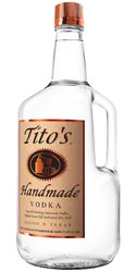 Titos Handmade American vodka Austin Texas 40% vol.  1.75 l