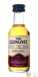 Glenlivet Triple cask matured  Distillers reserve  Speyside whisky 40% vol.  0.05 l