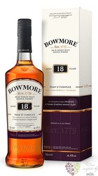 Bowmore „ Deep &amp; complex ” aged 18 years single malt Islay whisky 43% vol.  0.70 l