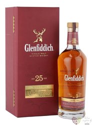 Glenfiddich  Rare oak  aged 25 years single malt Speyside whisky 43% vol.   0.70 l