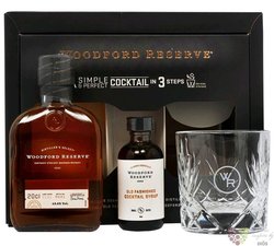Woodford Reserve  Distillers select  gift set Kentucky straigth bourbon 43.2% vol.  0.20 l