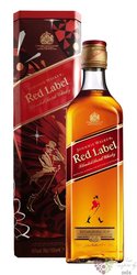 Johnnie Walker  Red label  metal box blended Scotch whisky 40% vol.  0.70 l