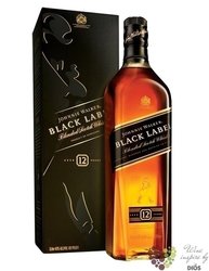 Johnnie Walker  Black label  12 years old premium blended Scotch whisky 40% vol.  1.00 l