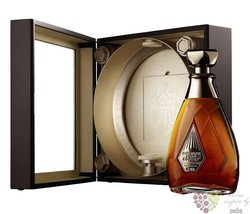 Johnnie Walker  John Walker &amp; sons Odyssey  premium blended Scotch whisky 40%vol.    0.70 l