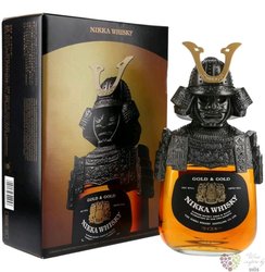 Nikka „ Samurai Gold &amp; Gold ” Japan whisky 43% vol.  0.70 l
